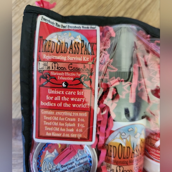 NWT Tired Old Ass Collection Gift Set - Picture 3 of 3